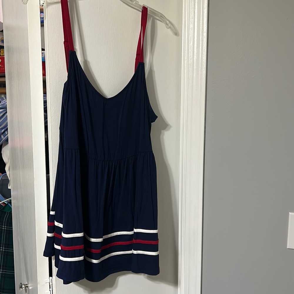 Torrid - 2 - super soft tank top. Red, white & blue